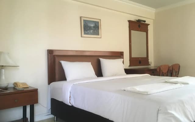 Jumbotel Hotel - photo 4