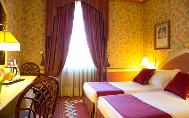 Hotel Milano Regency - photo 4