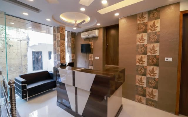 Capital O 22494 Hotel Milan - photo 2