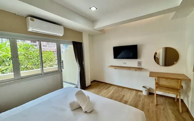 Charm Hostel at Pratumnak - photo 3