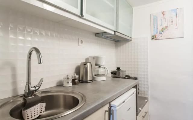Nicholas Point Apartments and Rooms - photo 2