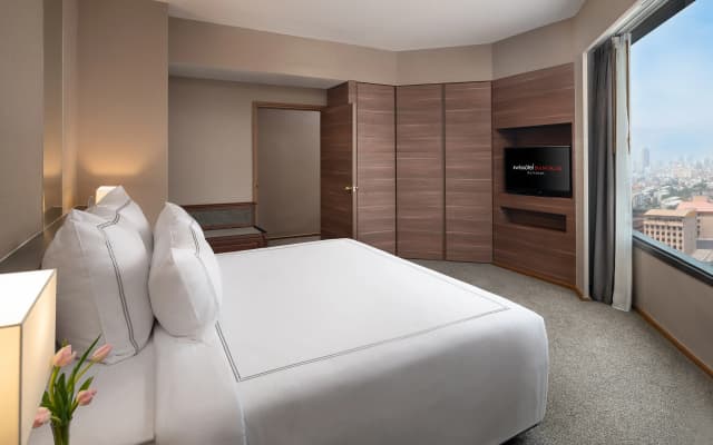 Jubilee Prestige Ratchadapisek Hotel - photo 4