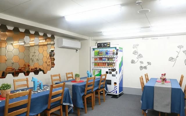 Uihome Five Star Kujyo Hotel - photo 2