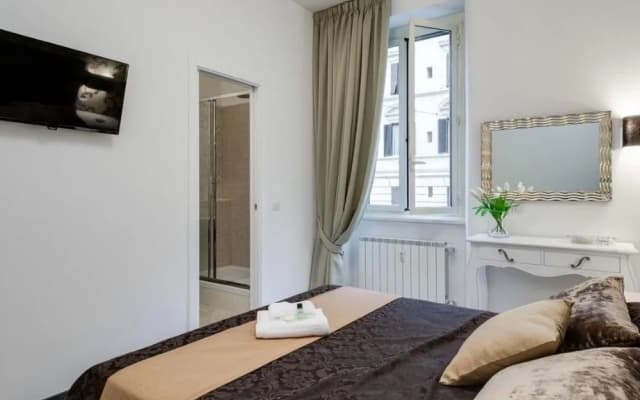 Prime Vatican Suite - photo 3