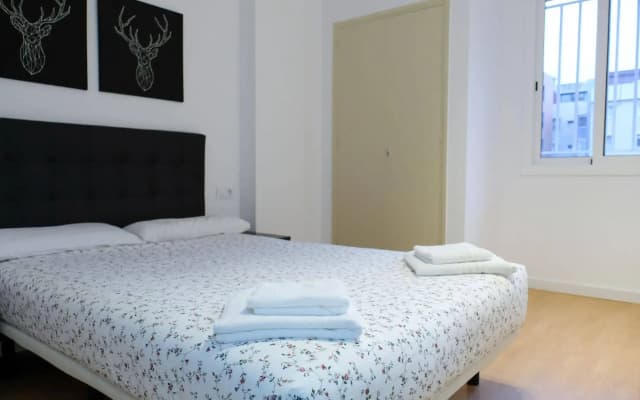 Apartamentos BCN Port - photo 2