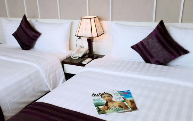 Golden Time Hotel - photo 4