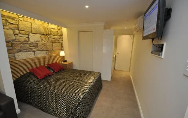 Pyrmont Modern Studios - photo 4