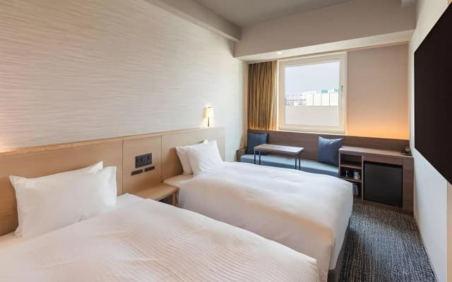 Sotetsu Grand Fresa Takadanobaba - photo 3