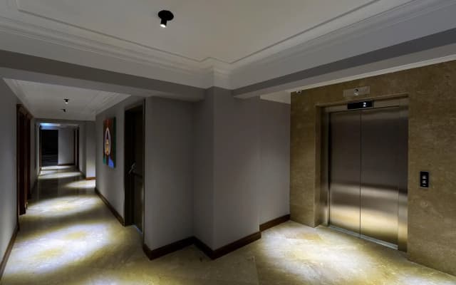 Walton Hotels Oldcity - photo 4