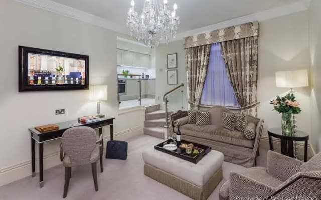 Sloane Club Hotel - photo 4
