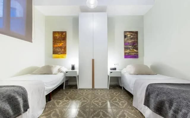 Apartments Ramblas Barcelona - photo 2
