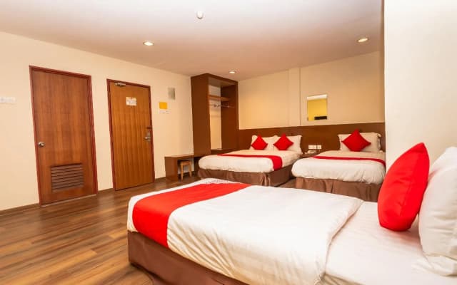 906 Hotel Melaka Raya - photo 4
