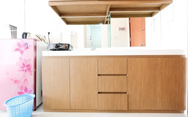 Studio Signature Park Grande Apartment Near MT Haryono dan Kuningan - photo 3