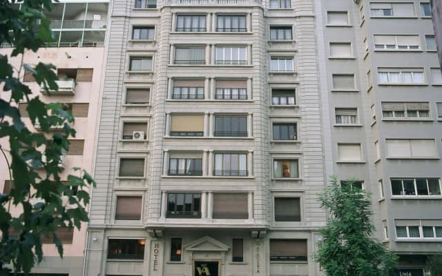 Hotel Via Augusta - photo 3