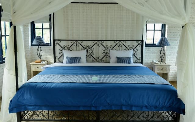Artemis Villa and Hotel - photo 3