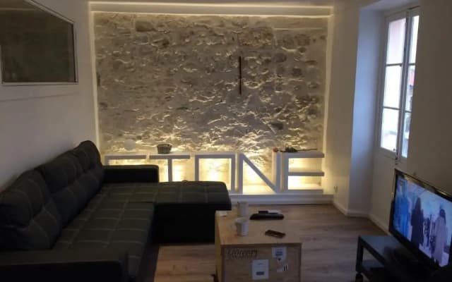 Nicolago a mix of vintage and modern - photo 5