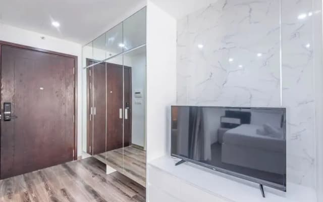 Coco Apartment Dcapital Luxury - photo 4