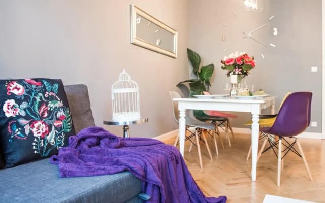 Cosmopolitan Central Prague Apartment - photo 3