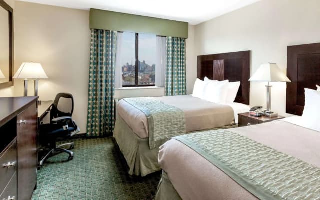 Royal Stay Hotel - photo 4