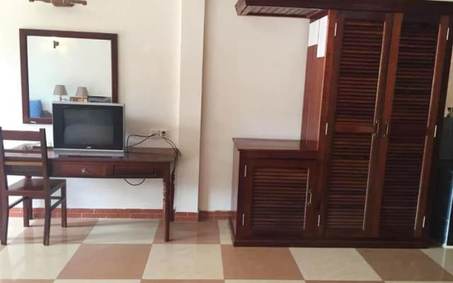 Moha Mean Hotel - photo 3