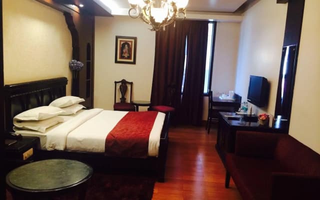 Rockland Hotel Panchsheel Enclave - photo 5