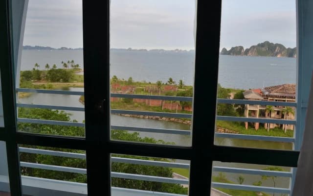 Atlantic Tuan Chau Hotel - photo 3