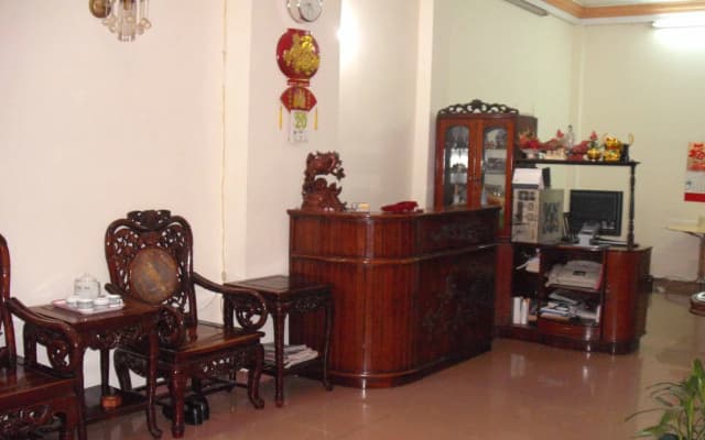 Linh Vi Hotel - photo 2