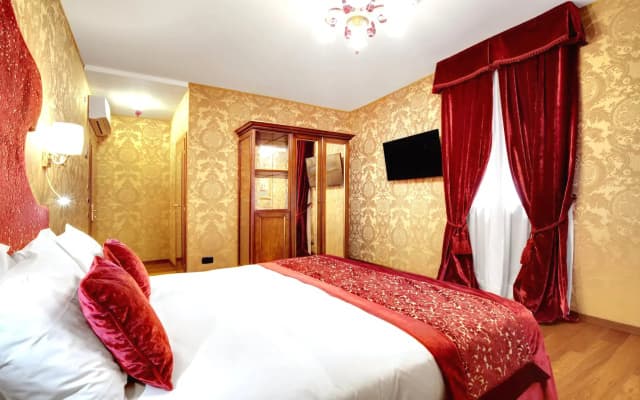 Hotel Casanova Venezia - photo 5