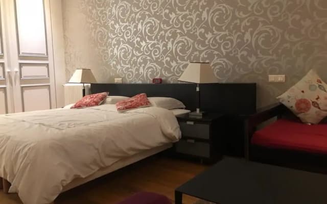 Vip Elysées Rent - photo 3