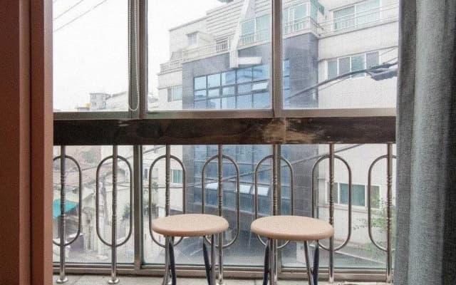 Top Guesthouse - photo 4