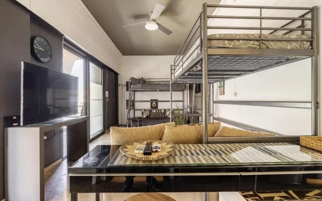 Impeccable 3-bed Apartment in Athens - photo 5