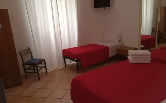 Uniq Guesthouse - photo 3