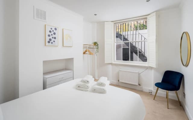 JOIVY Chic & Modern 2-Bed Flat W/ Patio In Pimlico - photo 4