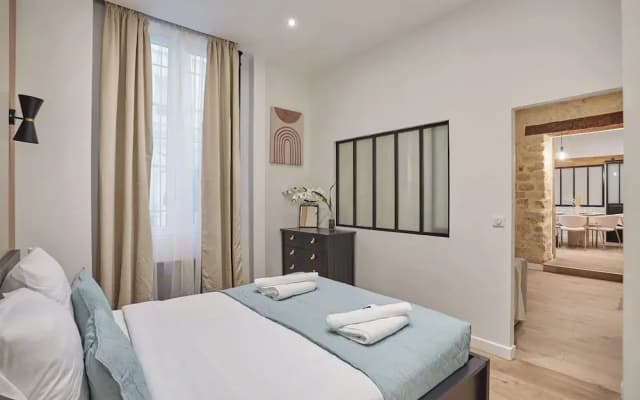 The Upper Marais Superb Apartment for 8 People - photo 4