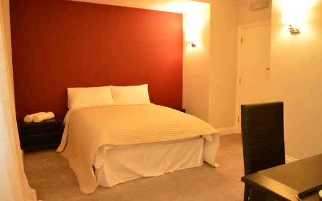 Top Night Hotel - photo 4