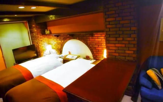 Hotel 24(Twenty four) - photo 2