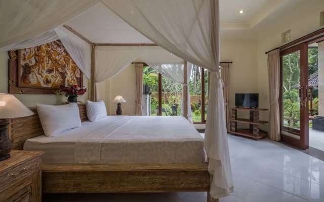 Puri Astina Villa - photo 3
