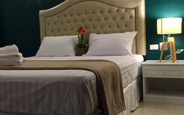 I-Inn Hotel - photo 4