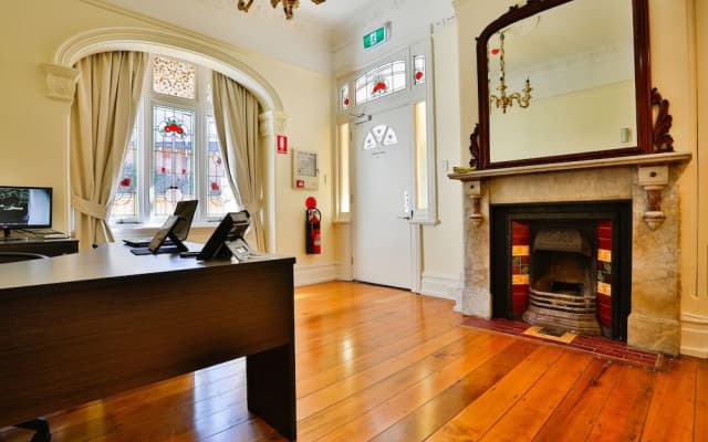 Centennial Park Lodge - photo 5