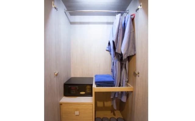 Hunwa Guest House - photo 2