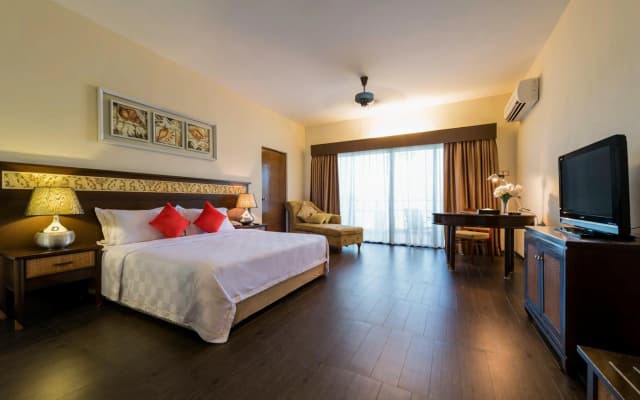 Tok Aman Bali Beach Resort @ Beachfront - photo 2