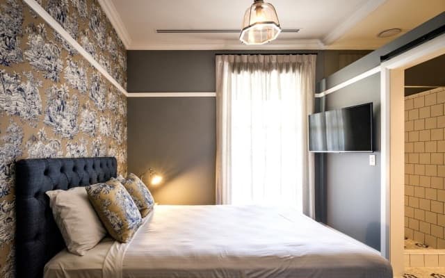 North Sydney Hotel - photo 2