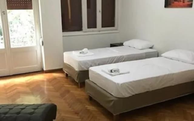 Kaniggos Two bedroom Big Apartment - photo 2