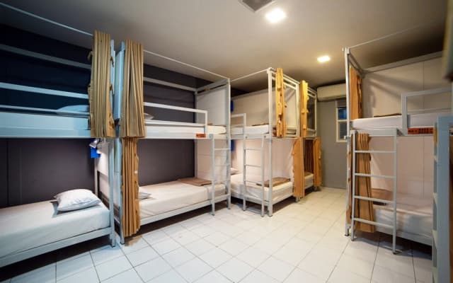 Meet & Meet Hostel - photo 3