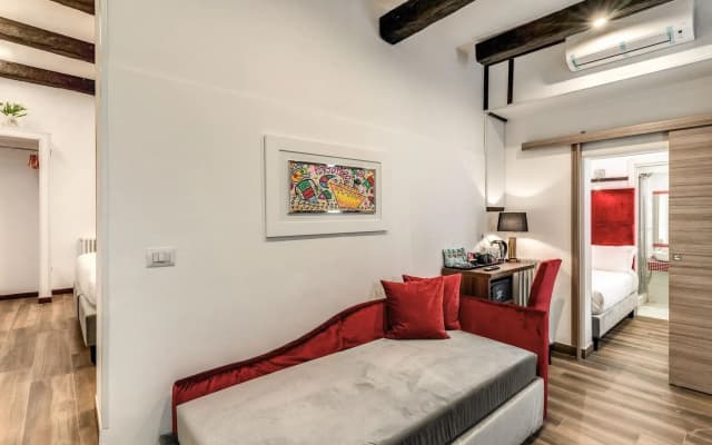 Piazza di Spagna Comfort Rooms - photo 3