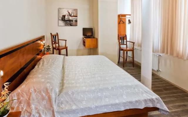 Venezia Old Town Hotel - photo 2