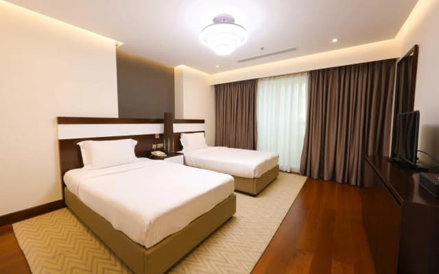 Number One Tower Suites Dubai - photo 4