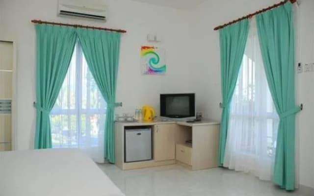 Tasoh Lake Resort & Retreat - photo 4