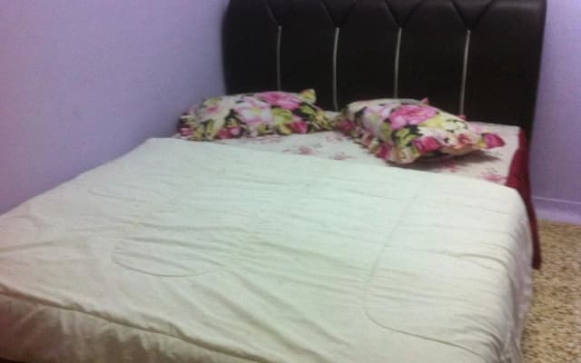 Ewans Guesthouse - photo 3