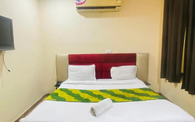 Qotel Flagship Hotel Sagarpur - photo 3